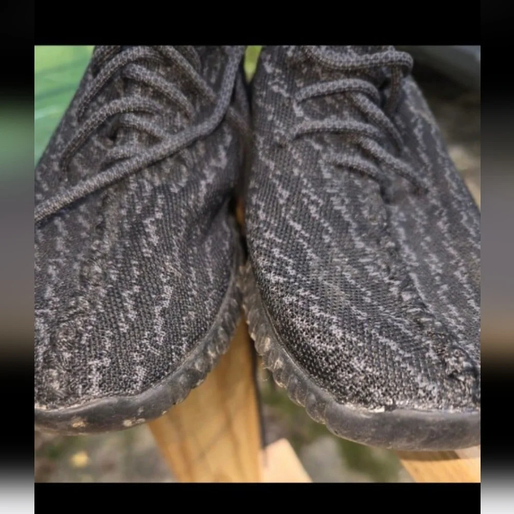 Men's tennis shoes size 8 black shoes - Picture 5 of 9